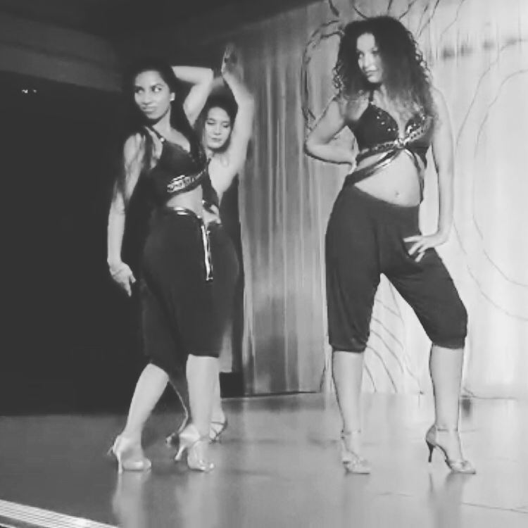 BELLY DANCE LATIN BACHATA FUSION