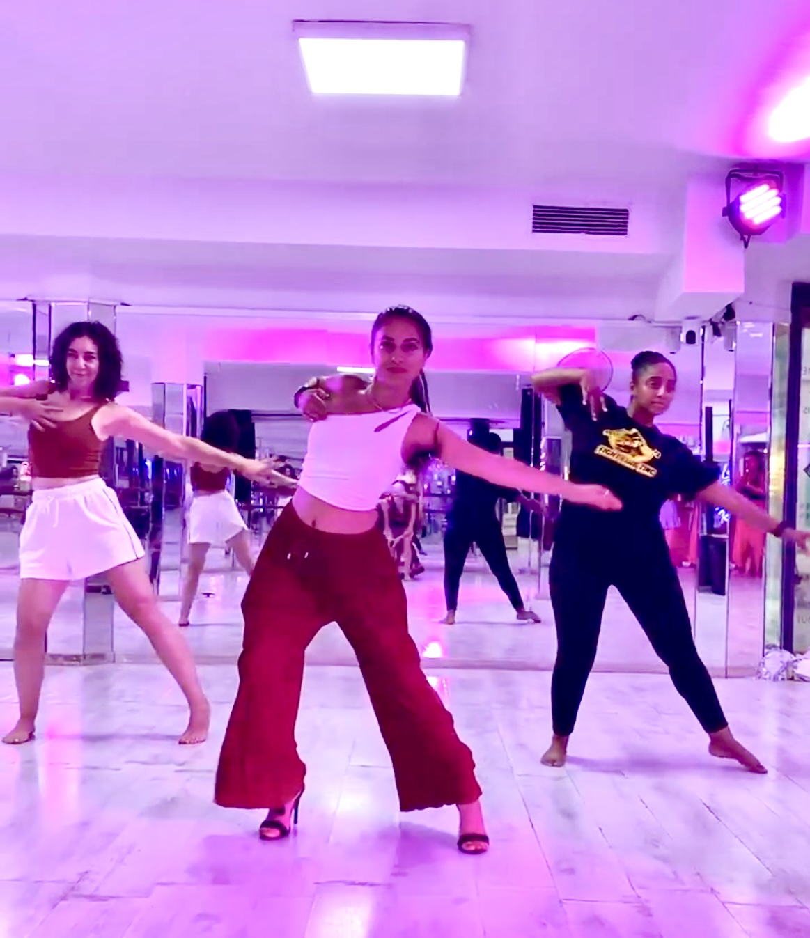 Salsa styling course discover dance uk